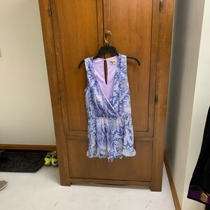 Show Me Your MUMU romper XS lined elastic waist 2in inseam #springbreak